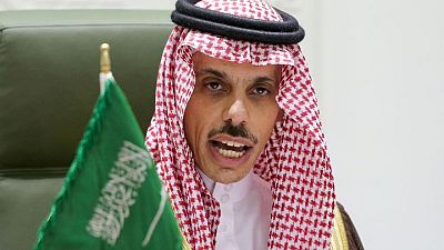 وزير الخارجية: السعودية لا ترى أي فائدة من التعامل مع لبنان حاليا