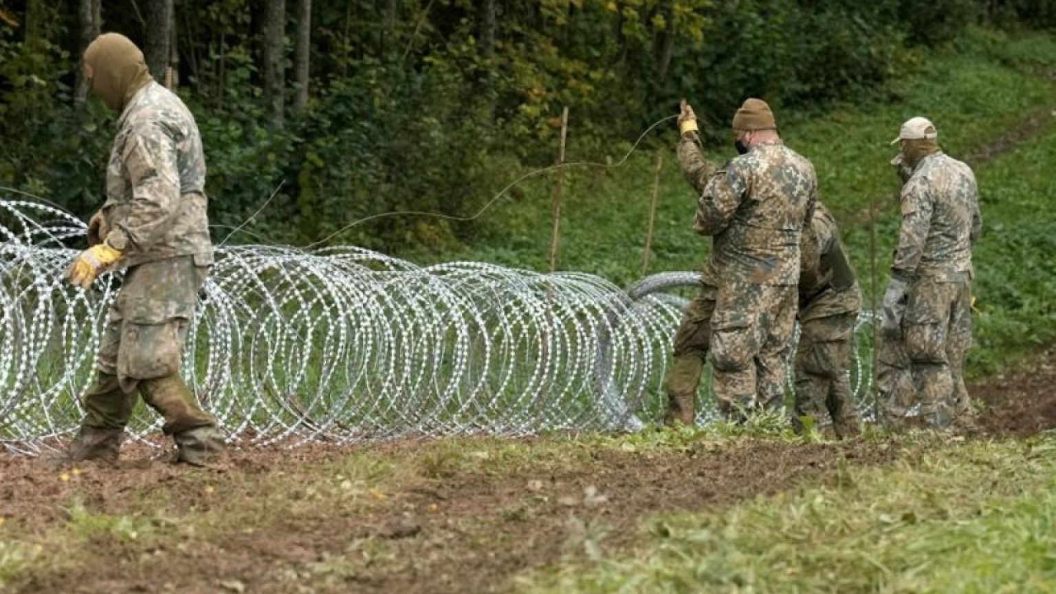 Latvia begins military exercise near Belarus border amid migrant crisis