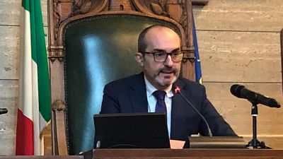 Truzzu, "non abbassiamo la guardia anche se siamo vaccinati" Truzzu, "non abbassiamo la guardia anche se siamo vaccinati"