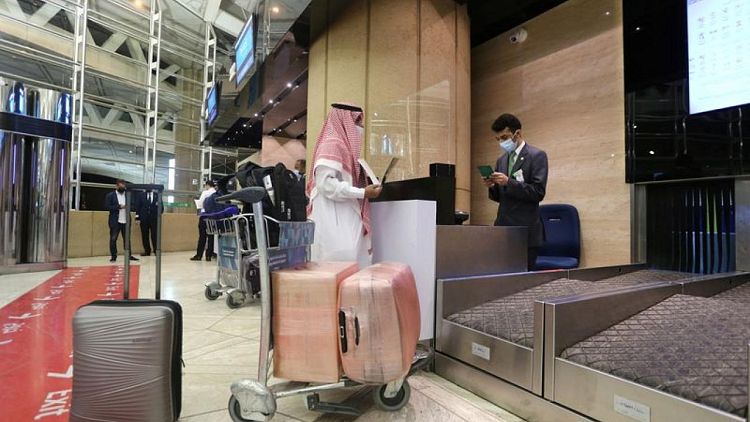 العربية: السعودية تستعيد 45% من حركة السفر قبل الجائحة