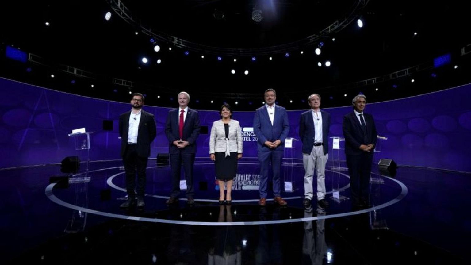 Chileans head to the polls with two radically different visions on the ballot