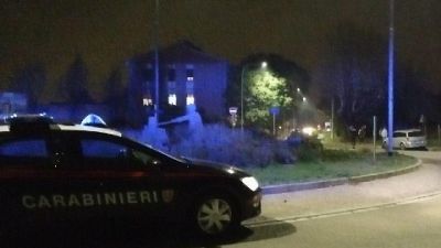 Era giunta da Ungheria, incidente fuori da ristorante Era giunta da Ungheria, incidente fuori da ristorante