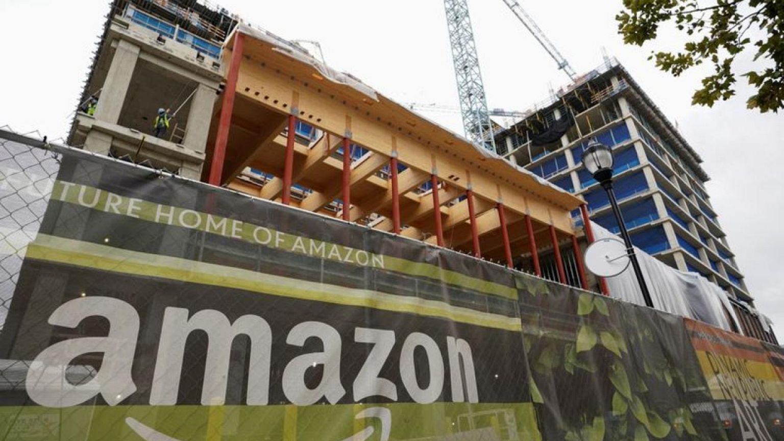 U.S. lawmakers call for privacy legislation after Reuters report on Amazon lobbying