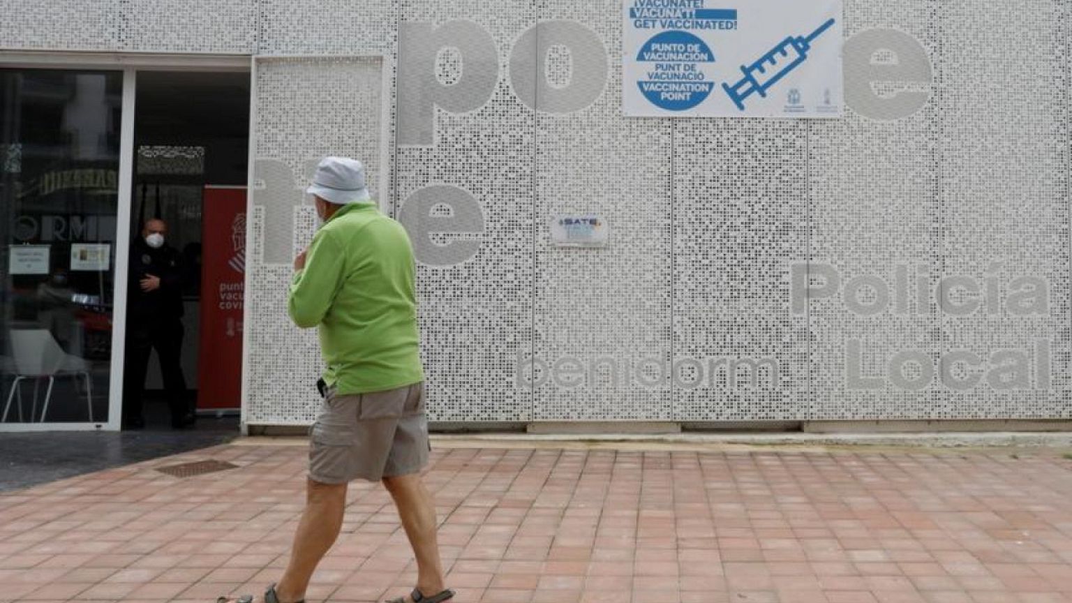 España detecta el primer caso de la variante ómicron del COVID-19, según El País