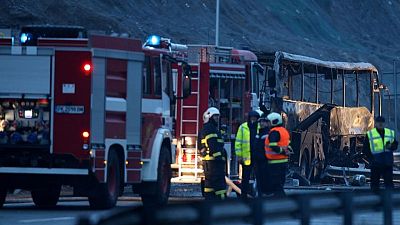 Mueren 45 personas en el incendio de un autobús en Bulgaria