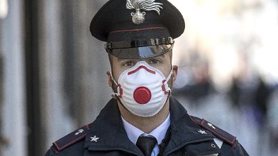 Carabinieri li bloccano dopo l'ennesimo 'colpo' in Piemonte