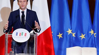 ماكرون: المعاهدة الجديدة مع إيطاليا ستساعدنا في مواجهة أزمة ليبيا