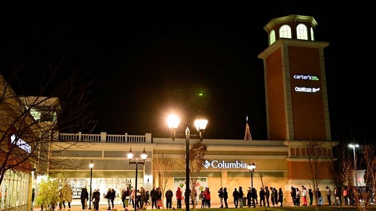 'Flash mob' thieves target U.S. retail stores on Black Friday