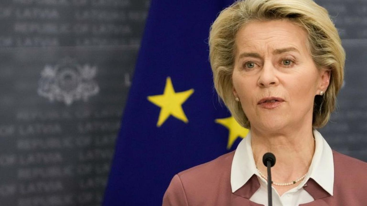 EU needs to buy time on Omicron variant - EU's von der Leyen