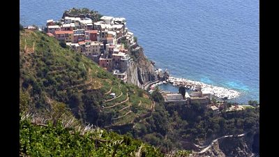 Residenti Corniglia si stringono attorno a famiglia Residenti Corniglia si stringono attorno a famiglia
