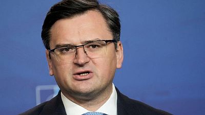 Ucrania pide a la OTAN que prepare sanciones para disuadir un posible ataque ruso