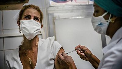 Cuba mejorará vacuna de cosecha propia para prevenir COVID-19 y enfrentar ómicron