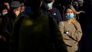 الصين تسجل 73 إصابة جديدة بفيروس كورونا
