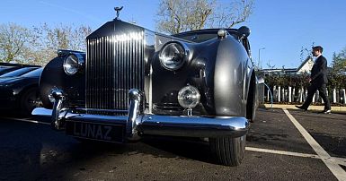 Why This Electric Rolls-Royce Phantom V By Lunaz Is The New Age Of