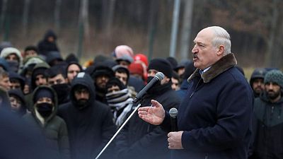Belarus' Lukashenko ready to halt Russian energy flows if Poland closes border - RIA