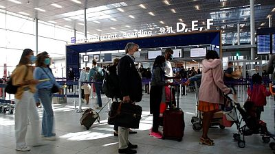 French government: all travellers from outside EU will need negative COVID test