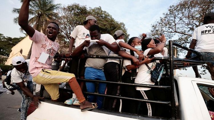اللجنة الانتخابية في جامبيا تعلن فوز الرئيس آداما بارو