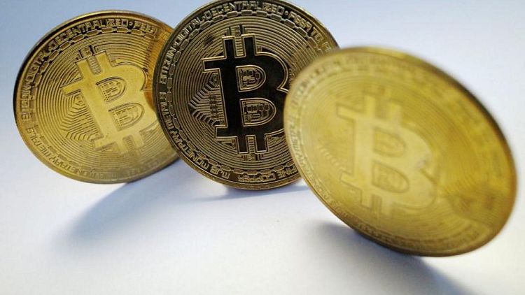Bitcoin extends decline after weekend flash crash
