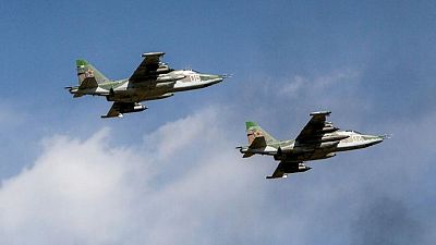 Cazas rusos rastrean aviones de guerra franceses sobre el Mar Negro - Ejército francés