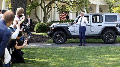 Biden pledges end to gas-powered federal vehicle purchases by 2035 Biden pledges end to gas-powered federal vehicle purchases by 2035