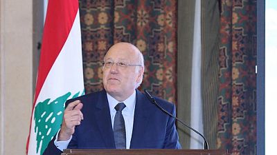رئيس الوزراء اللبناني يطلب دعما عاجلا من مصر في مجال الغاز لتوليد الكهرباء