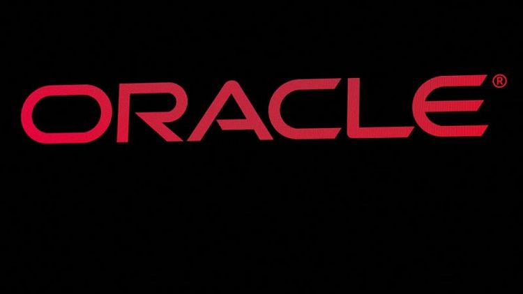 Oracle beats quarterly revenue estimates