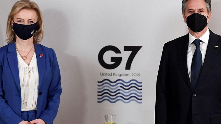 Britain seeks G7 'show of unity' against Russia over Ukraine crisis