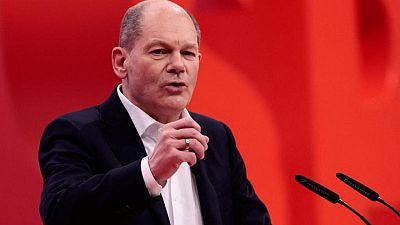 Russian gas and EU law high on agenda as Scholz visits Poland