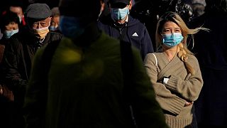 الصين تسجل 76 إصابة جديدة بفيروس كورونا