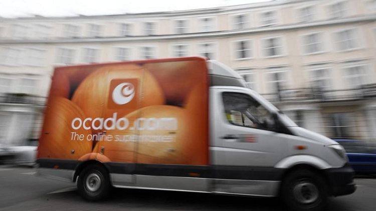 Ocado Retail quarterly sales fall 3.9% on labour shortages
