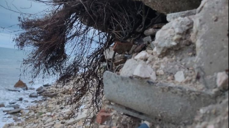 A Barletta sversati circa 14mila metri cubi rifiuti pericolosi
