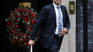 وزير الصحة البريطاني: أوميكرون مسؤول عن 60% من إصابات كوفيد-19 في لندن