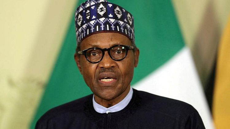 مجلس الشيوخ في نيجيريا يوافق على طلب الرئيس بخاري لاقتراض 5.8 مليار دولار