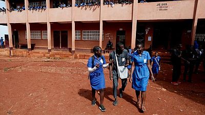 منظمة حقوقية: انفصاليون في الكاميرون يستهدفون المدارس