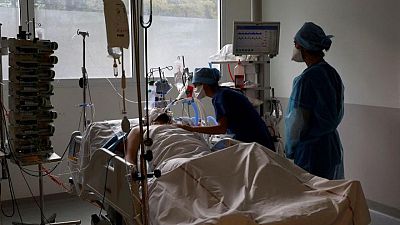 France sees number of COVID-19 patients in ICU at around 4,000 by Christmas holidays France sees number of COVID-19 patients in ICU at around 4,000 by Christmas holidays