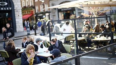 UK restaurants report fewest diners since COVID-19 rules eased