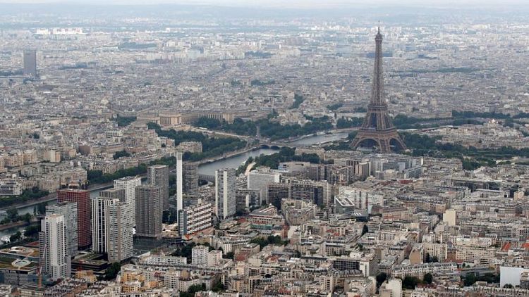 Paris city council tightens rules on tourist rentals