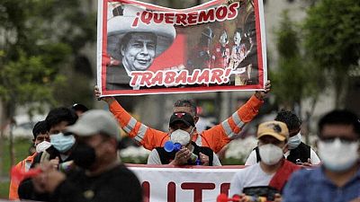 Perú evalúa estado emergencia como "última opción", tras parar operación de mina Las Bambas