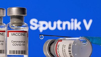 Putin dice que la vacuna Sputnik V es eficaz contra ómicron - RIA