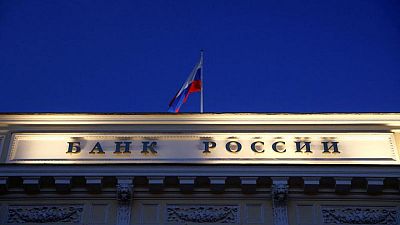 روسيا ترفع أسعار الفائدة الرئيسية ولا تستبعد القيام بالمزيد