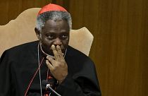 مصادر: استقالة كاردينال إفريقي مرشح لمنصب بابا الفاتيكان