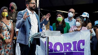 La izquierda chilena y latinoamericana celebra el triunfo de Boric tras reñida campaña