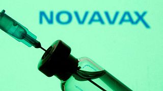 La Comisión Europea autoriza la vacuna COVID-19 de Novavax