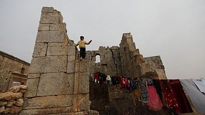 الحياة وسط الأطلال.. مواقع أثرية تؤوي نازحين سوريين