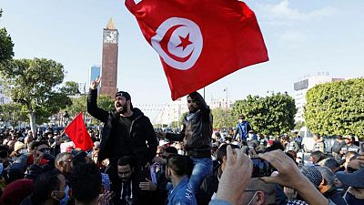 حركة تونسية معارضة تقرر الإضراب عن الطعام احتجاجا على إجراءات الرئيس