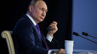 Putin: Russia wants guarantees 'now', seeks no conflict over Ukraine Putin: Russia wants guarantees 'now', seeks no conflict over Ukraine
