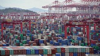 China dice que extenderá exenciones arancelarias a algunos productos de EEUU