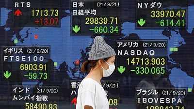 Asian shares rise, yen slides as traders shrug off Omicron fears and buy risk Asian shares rise, yen slides as traders shrug off Omicron fears and buy risk