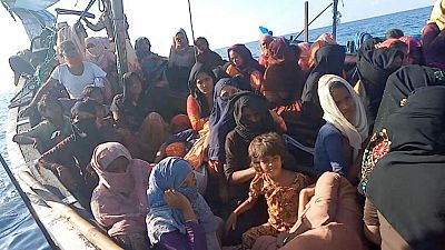 Indonesia says will allow stranded Rohingya boat to seek refuge Indonesia says will allow stranded Rohingya boat to seek refuge
