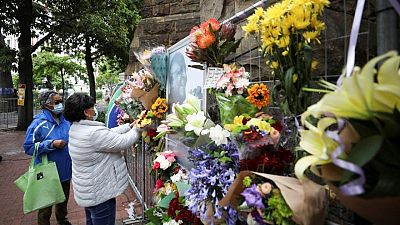 Tears for Tutu, giant of struggle and neighbour who brought round groceries